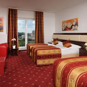 *** Otel Klassik Almanya