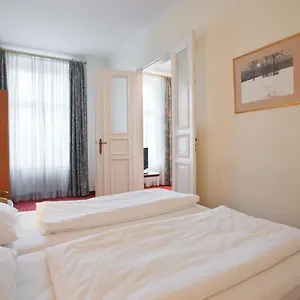 *** Otel Acom-hotel Kurfuerstendamm Almanya